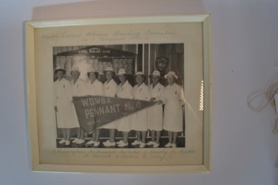 Women's No 4 Pennant team photograph; 1989; C-BCL-028