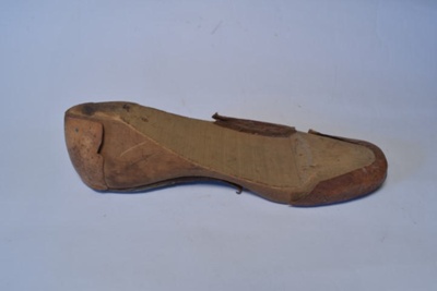 Shoe Last; Unknown; C-05-0063