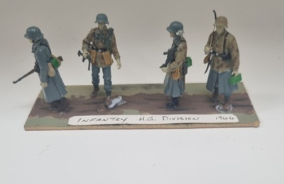 1084 models-infantry h.g. division 1944 1084 models-infantry h.g. division 1944