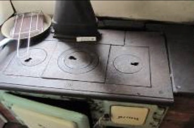 Stove, Metter's Bega No 2, cast iron and enamel, Kiah Inlet, NSW ...
