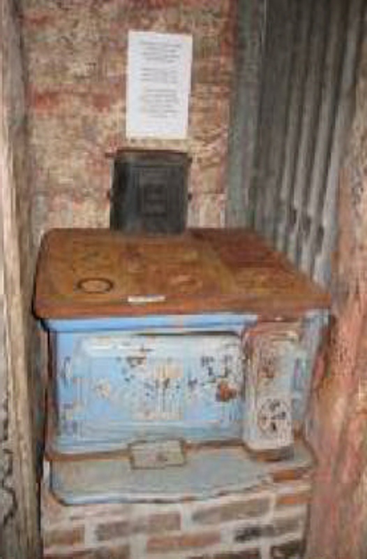 Stove, Metters Beacon Light, cast iron/enamel, Sydney/Kiah Inlet, NSW,  Australia... | eHive