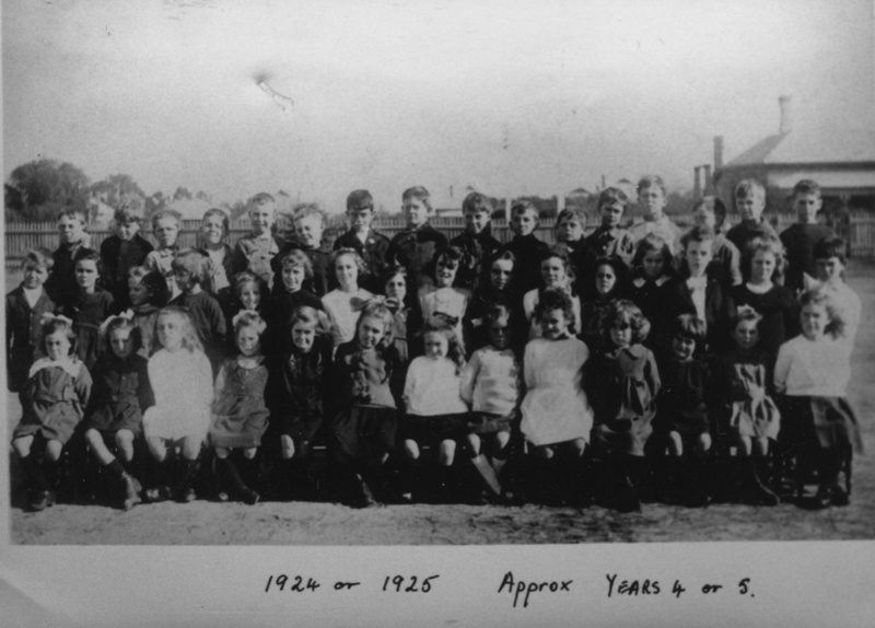westbourne-park-primary-school-years-4-or-5-1924-ca-p02474-ehive