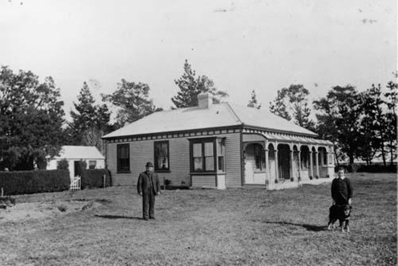 H36 Early 1900s 'Ashgrove' James Brown & young Norman Brown ex Reg