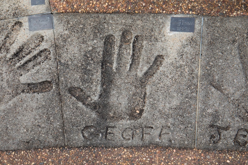 GENTLEMAN GEOFF BROWN; GENTLEMAN GEOFF BROWN; HOF_1979_BROWN eHive