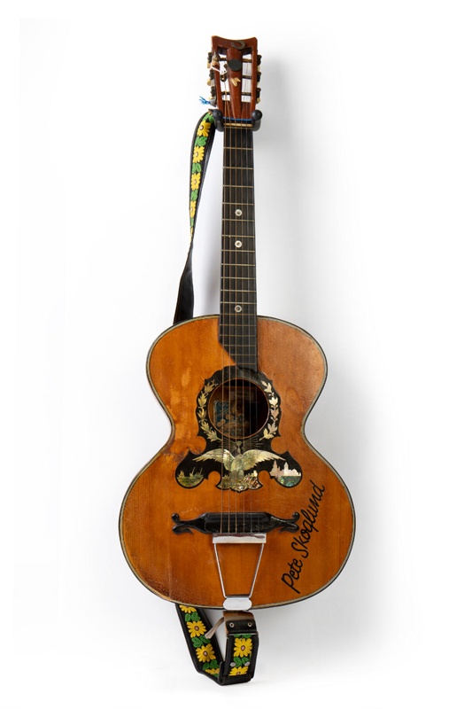 Italian Classical Guitar with Case; Primo Stabilimento Italiano; 1916