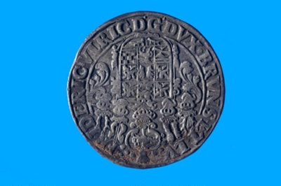 Coin from the wreck of the Dutch ship BATAVIA; 1624; Amsterdam, Netherlands; SF000986