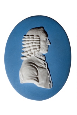 Portrait medallion of Dr John Fothergill; Josiah Wedgwood - Maker; c1779; SF000691