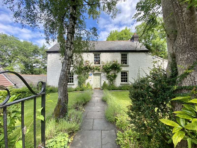 Nantgarw China Works Museum Ehive