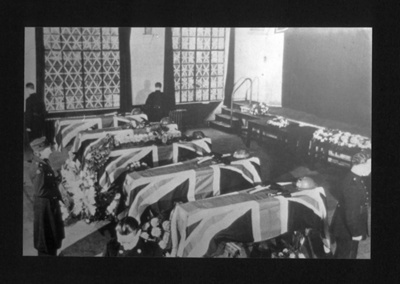 Photograph - dead firemen "Lying in state" - Wandsworth fire station - London; 6806 Photograph - dead firemen "Lying in state" - Wandsworth fire station - London; 6806