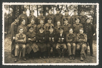 P.O.W. post card photograph - P.O.W.s in German P.O.W. camp Marlag und Milag Nord - 14/07/1942; 14/07/1942; 3009
