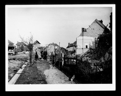Official copyrighted war photograph- 1940- bomb damage in Carshalton, Surrey; 56481