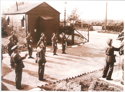 Photographs (3) - sent by e-mail - army camp in the Malton area - personnel including Mr settle - plus Newspaper articles from Ryedale Mercury 28/11/01 regarding camp
; 36709 Photographs (3) - sent by e-mail - army camp in the Malton area - personnel including Mr settle - plus Newspaper articles from Ryedale Mercury 28/11/01 regarding camp
; 36709