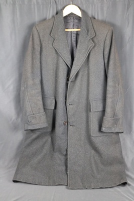 Gent's overcoat (dark grey) woollen; 14071 Gent's overcoat (dark grey) woollen; 14071