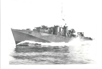 Photograph - motor gun boat - mgb 663 - (with 3 copies); 36442 Photograph - motor gun boat - mgb 663 - (with 3 copies); 36442