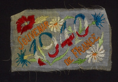 Embroidered card insert - "Souvenir de France 1940" - 1940; 1/01/1940; 9614 Embroidered card insert - "Souvenir de France 1940" - 1940; 1/01/1940; 9614