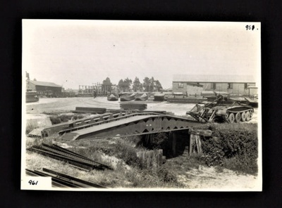 10 Photographs of A13 Covenanter ML 5 Bridge Layer Cruiser ; 78184
