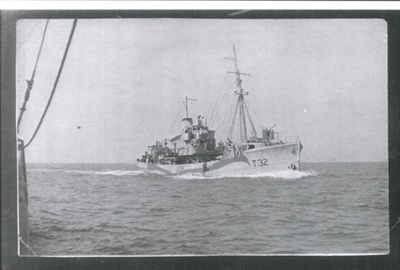 Copies (2) of photograph - "H.M.S. Hawthorn" - pennant no: t32 - R.N.P.S. vessel; 35870 Copies (2) of photograph - "H.M.S. Hawthorn" - pennant no: t32 - R.N.P.S. vessel; 35870