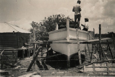 "Dianna"
; Rooke - Roy and Lenny; TMA2021.00139.3.1