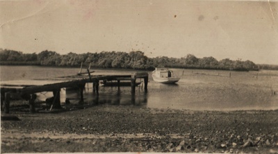 "Dianna"
; Rooke - Roy and Lenny; TMA2021.00139.3.3