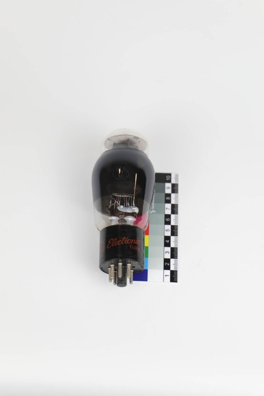 Vacuum tube, General Electric 6L6G; Early 20th century eHive