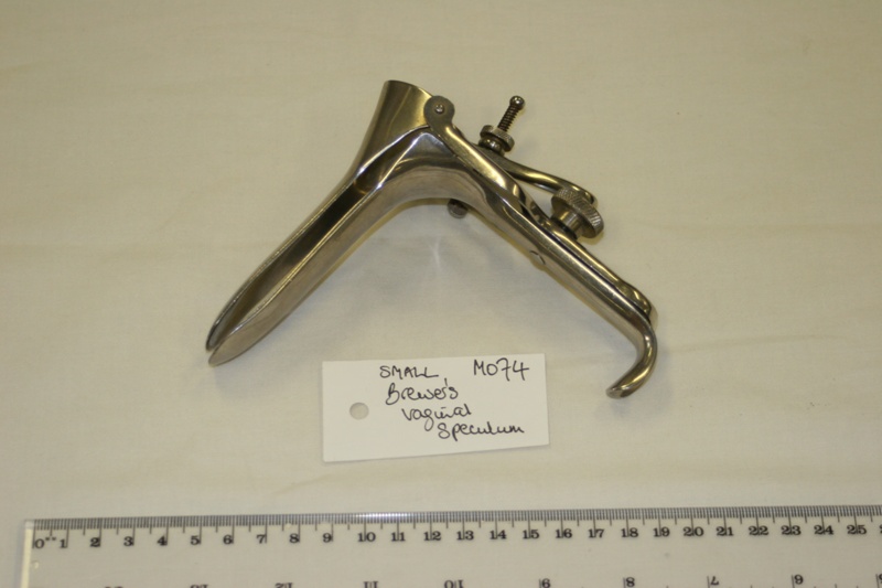 Speculum vaginal; M074 eHive