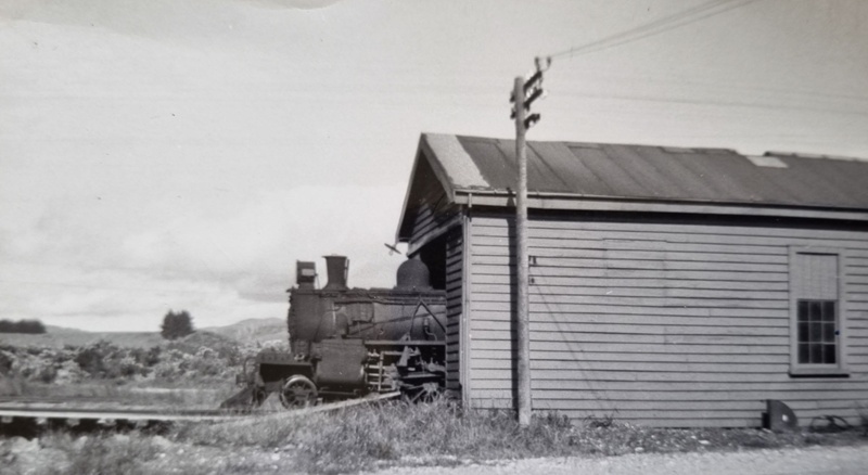 Tūātapere History - Business and Industry, Tūātapere Railway Shed & Engine