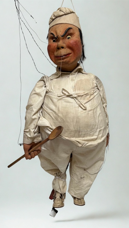 Curry and Rice the Cook puppet; The Magic Pudding (1970); Marionette ...