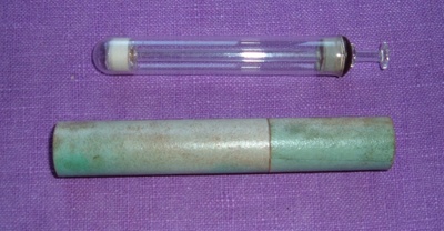 Glass tube; AFDHM01282