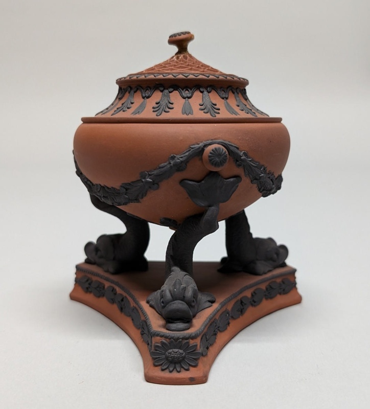 Pastille Burner and Cover; Wedgwood (active 1759-present); BIKGM.1463b