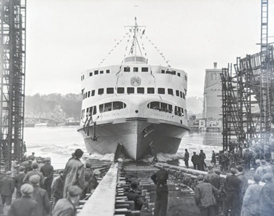 Launching of the Royal Iris, Glasgow, Built 1951; Unknown; BIKGM.W720