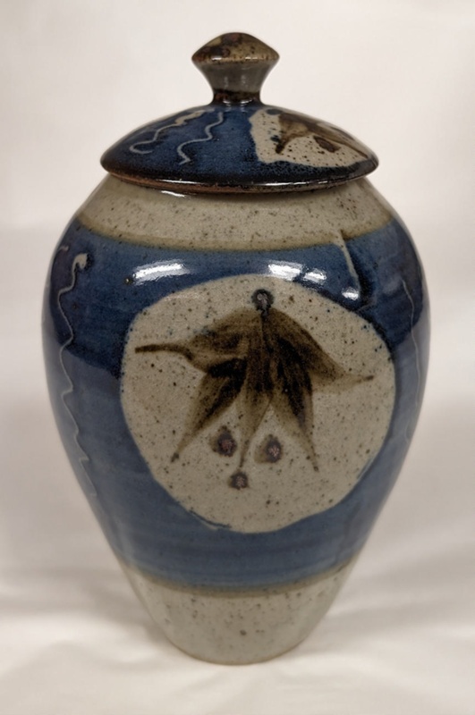 Pot and Cover; Birkenhead Park Pottery; BIKGM.6877