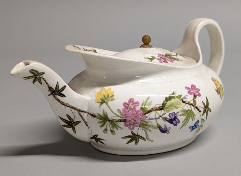 Teapot and Cover; Wedgwood (active 1759-present); BIKGM.5021