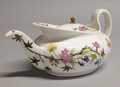 Teapot and Cover; Wedgwood (active 1759-present); BIKGM.5021