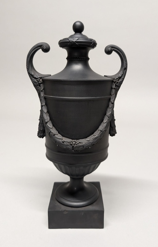 Urn and Cover; Wedgwood & Bentley (active 1769-1780); 1769-1780; BIKGM.2971