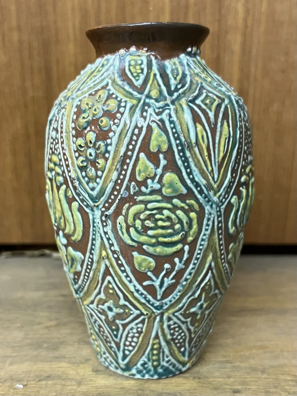 vase; Della Robbia Pottery (active 1894-1906); BIKGM.6664