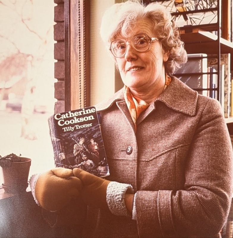 Tilly Trotter - Catherine Cookson; Halligan, Stephen O'Cean; c. 1985; BIKGM.7388