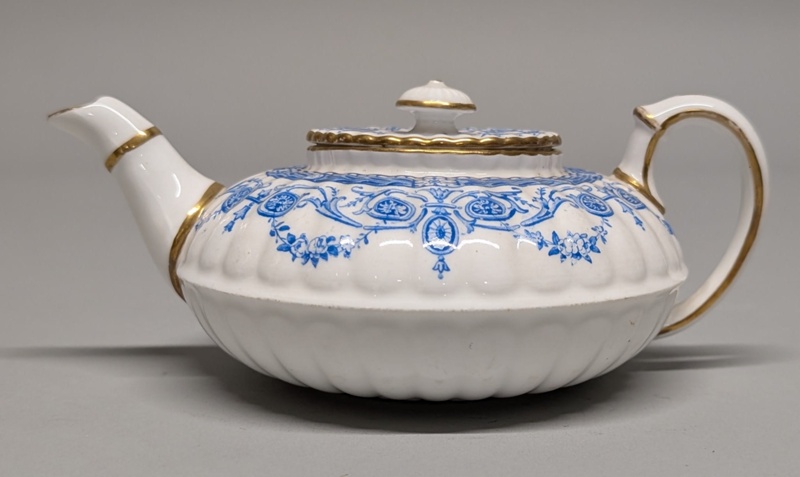 Teapot and Cover; Wedgwood (active 1759-present); BIKGM.3298b