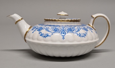 Teapot and Cover; Wedgwood (active 1759-present); BIKGM.3298b