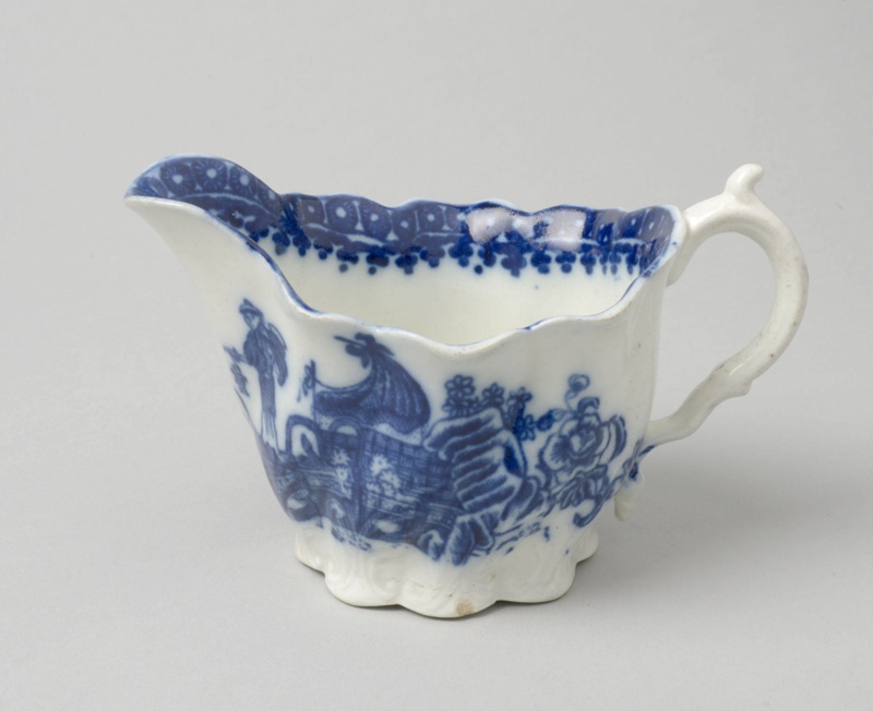sauce boat; BIKGM.161 KB283