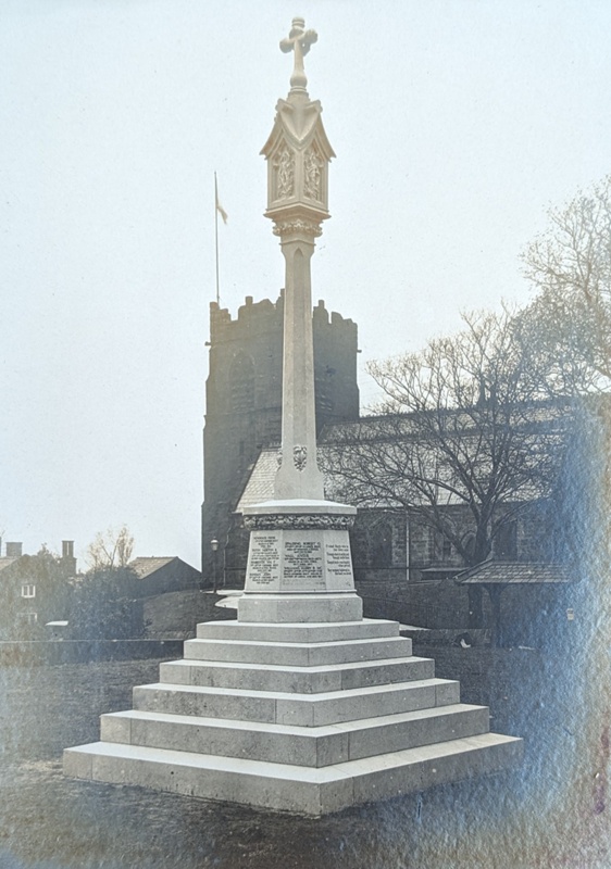 Bidston War Memorial; Unknown; BIKGM.6654