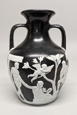 Vase; Wedgwood (active 1759-present); BIKGM.2219