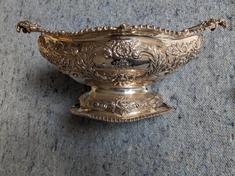 Cheshire Regiment Fruit Bowl; Elkington & Co; 1900-1901; BIKGM.6694