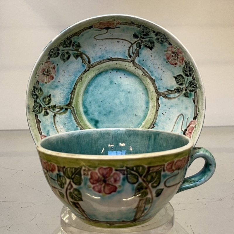 Cup and saucer; Della Robbia Pottery; 1905; BIKGM.L227.9