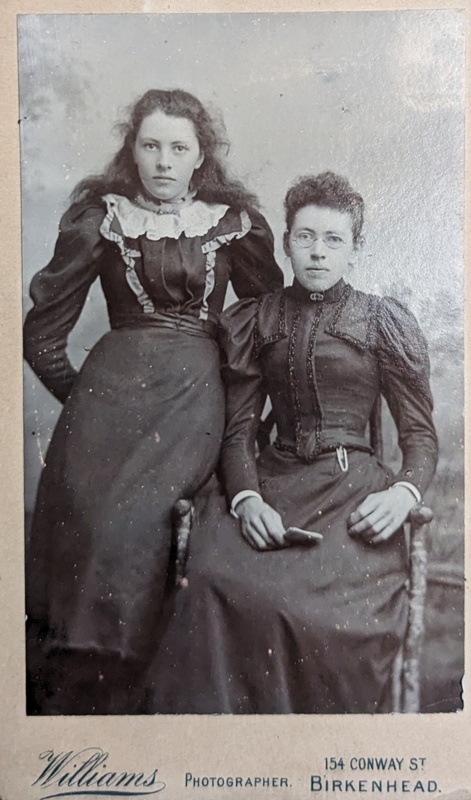 Photograph Portrait of Two Women ; Williams; BIKGM.5821