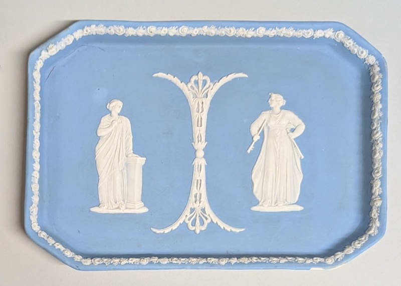 Dish/Tray; Wedgwood (active 1759-present); BIKGM.352