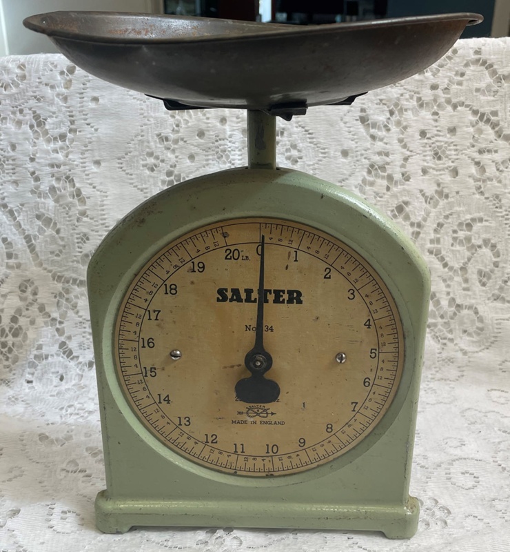 Salter Kitchen Scales Salter S 2022 0313 EHive   118a3d09196640ad8d05d4c43b697ad3 L 