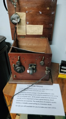 Home Made Neutron Crystal Radio; 2024.1927