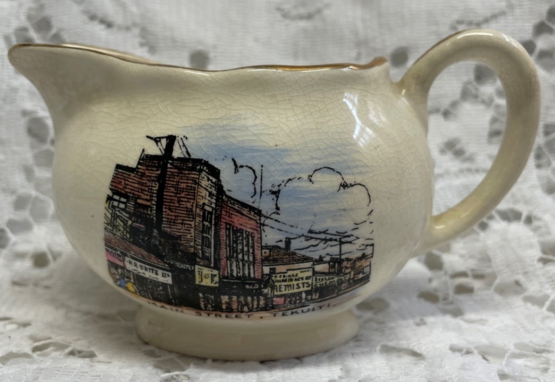 'Sandland Ware' Gravy Jug ; Lancaster & Sandland Ltd; 2022.0378 on NZ