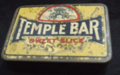 Temple Bar Sweet Slice Tobacco Hinged Tin; The British-Australian Tobacco Co. Pty. Ltd.; c1930; 2024.1841