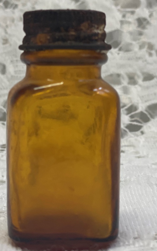 Small Brown Medicine Bottle; 2022.0263 | eHive